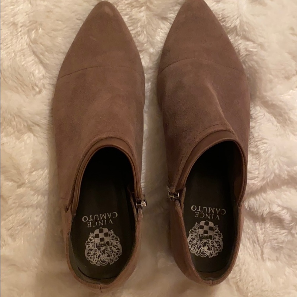 Shoe bootie